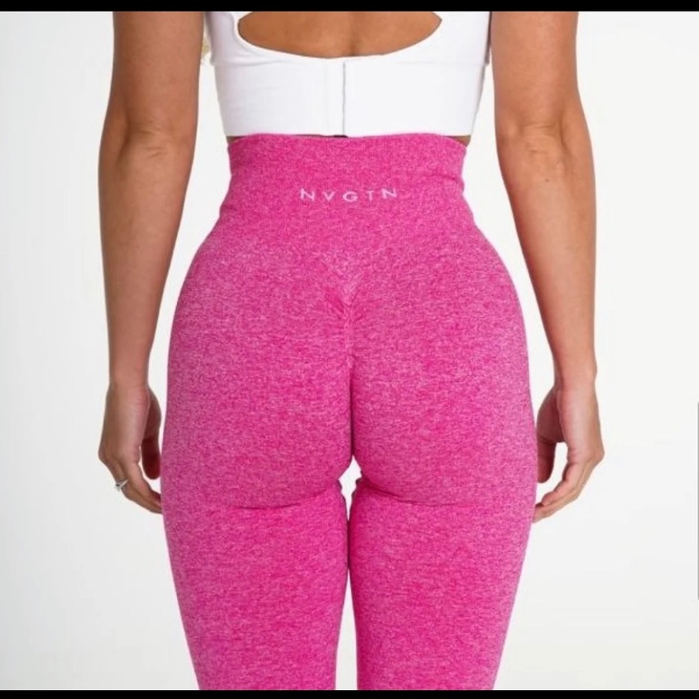 NVGTN scrunch butt leggings